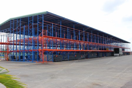Warehouse rack
